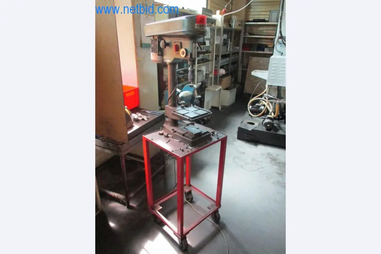 Metallbearbeitungsmaschinen (Maschinen- und Werkzeugbau) sowie Betriebsausstattung-1