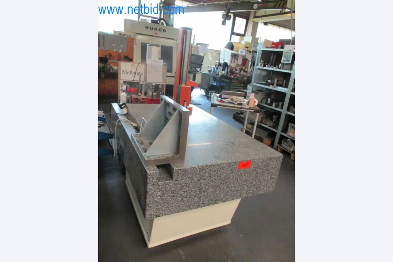 Metallbearbeitungsmaschinen (Maschinen- und Werkzeugbau) sowie Betriebsausstattung-3