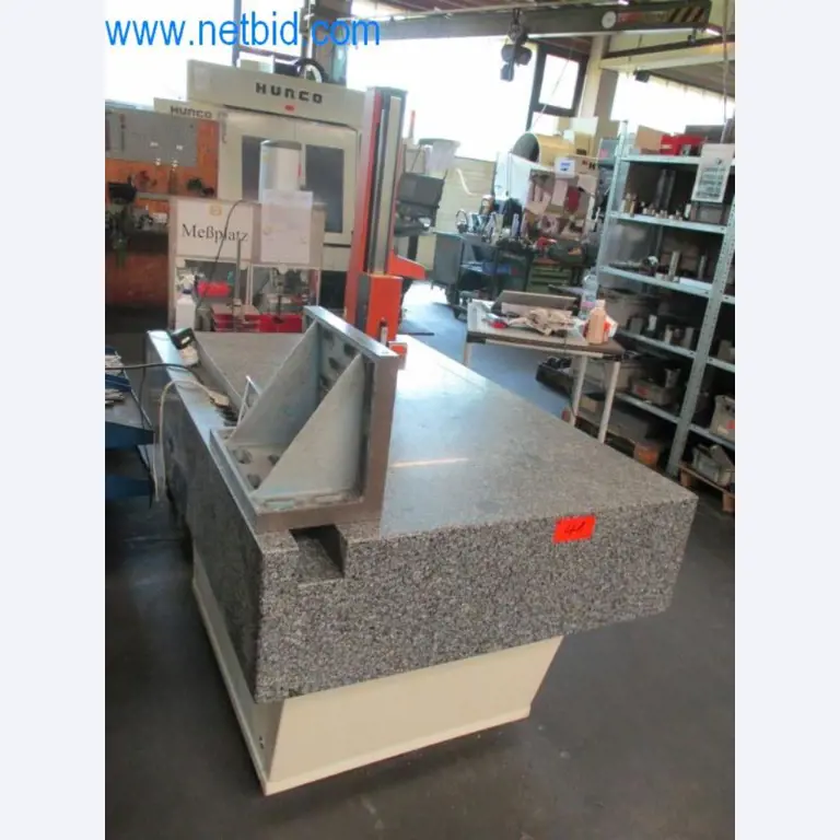 Metallbearbeitungsmaschinen (Maschinen- und Werkzeugbau) sowie Betriebsausstattung-3