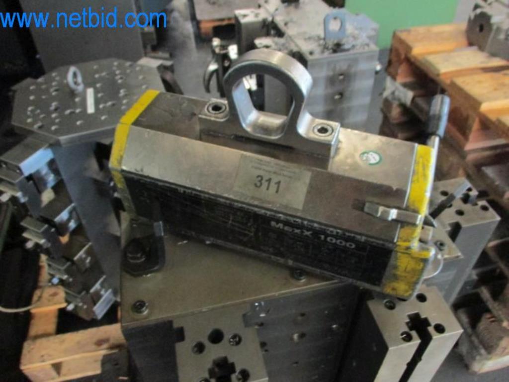 Maquinaria metalúrgica (construcción de máquinas y herramientas) y equipos de fábrica-1