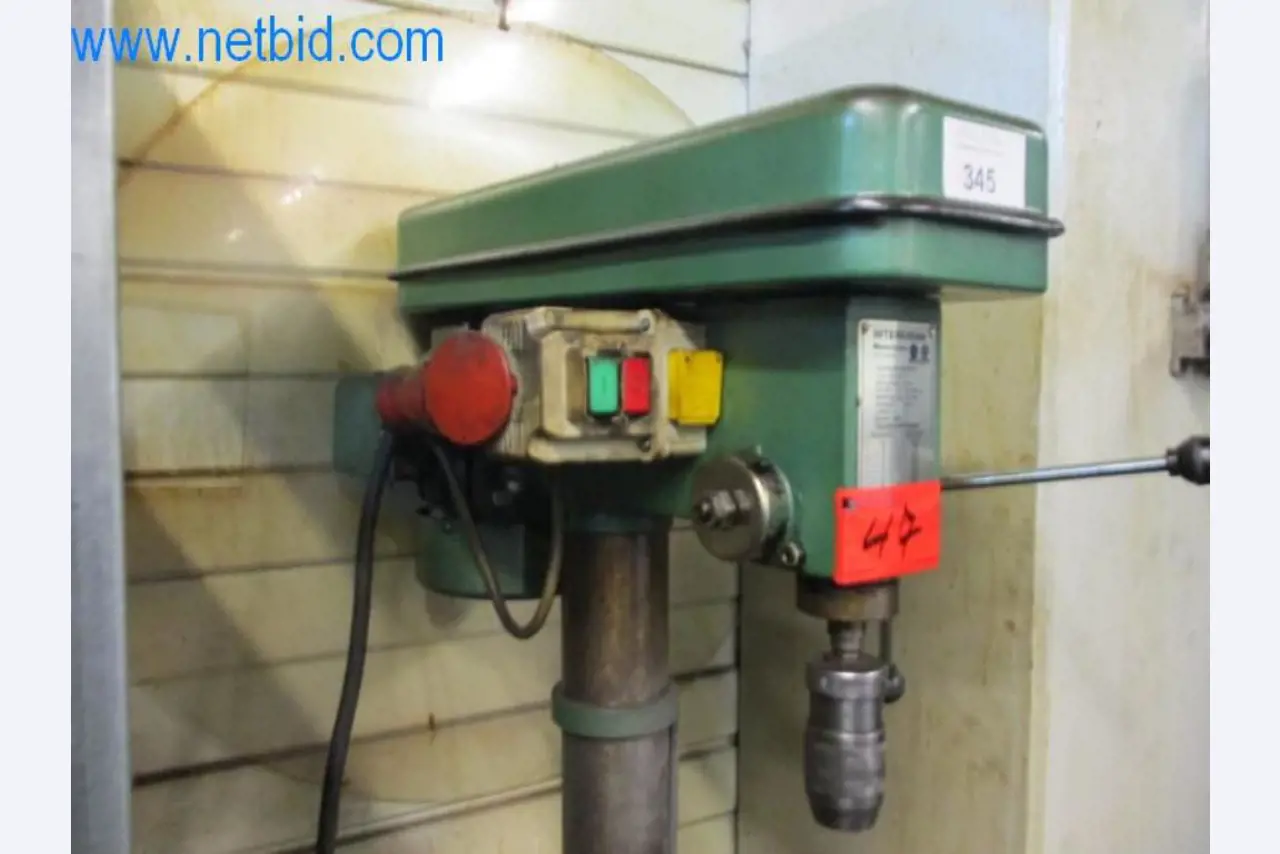 Maquinaria metalúrgica (construcción de máquinas y herramientas) y equipos de fábrica-2