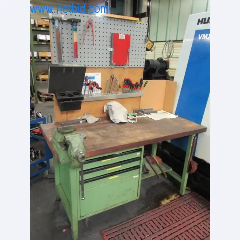 Metallbearbeitungsmaschinen (Maschinen- und Werkzeugbau) sowie Betriebsausstattung-1