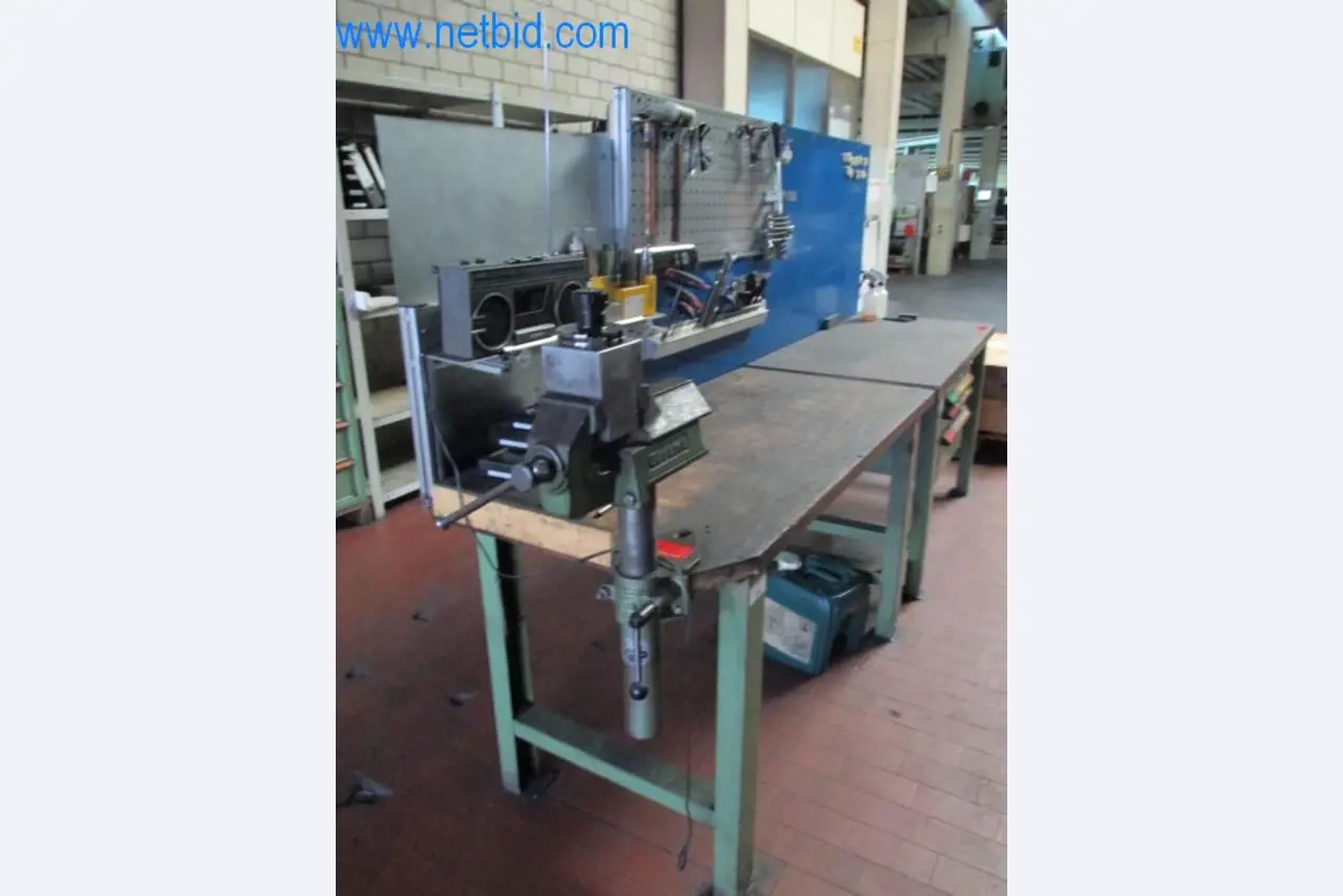 Metallbearbeitungsmaschinen (Maschinen- und Werkzeugbau) sowie Betriebsausstattung-2