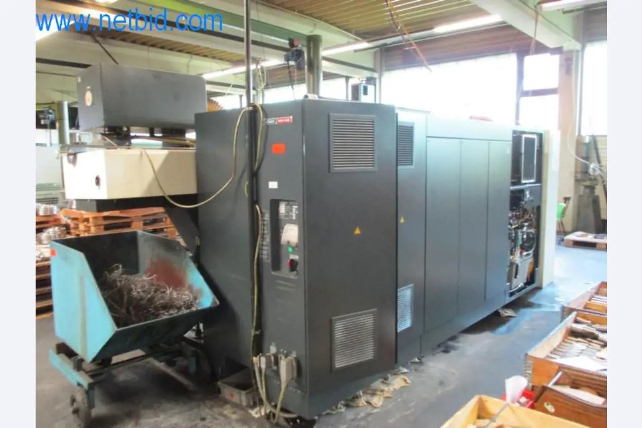 Máquinas para trabalhar metais (construção de máquinas e ferramentas) e equipamento de fábrica-5