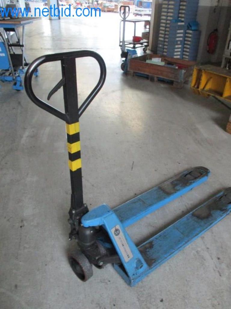 Metallbearbeitungsmaschinen (Maschinen- und Werkzeugbau) sowie Betriebsausstattung-1