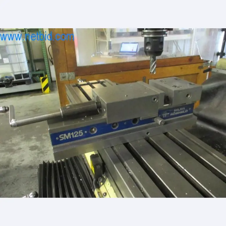 Máquinas para trabalhar metais (construção de máquinas e ferramentas) e equipamento de fábrica-7