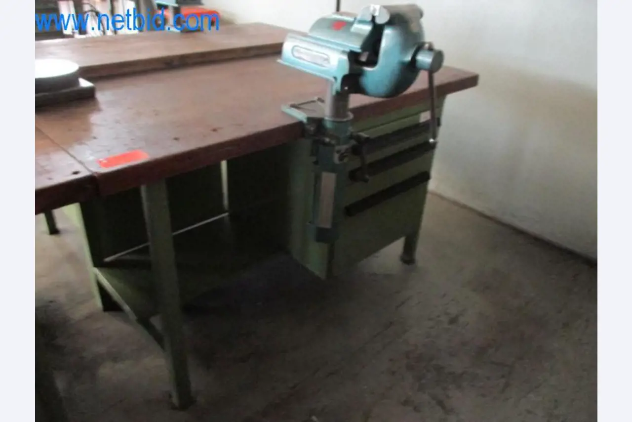 Metallbearbeitungsmaschinen (Maschinen- und Werkzeugbau) sowie Betriebsausstattung-1