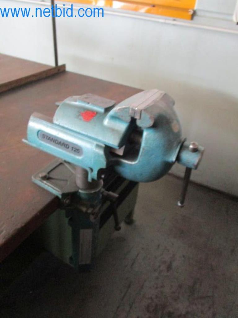 Metallbearbeitungsmaschinen (Maschinen- und Werkzeugbau) sowie Betriebsausstattung-2