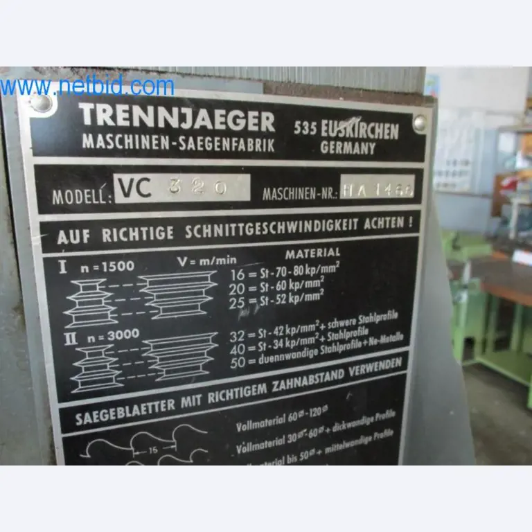 Máquinas para trabalhar metais (construção de máquinas e ferramentas) e equipamento de fábrica-2