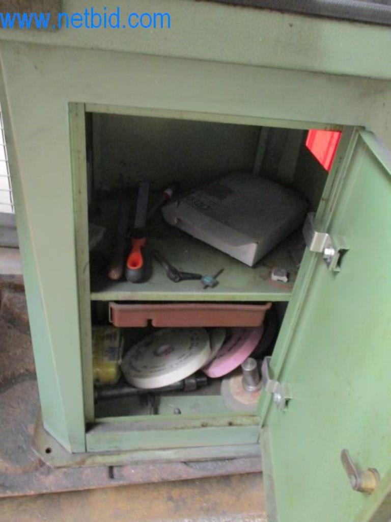 Kovozpracující stroje (výroba strojů a nástrojů) a tovární zařízení-3