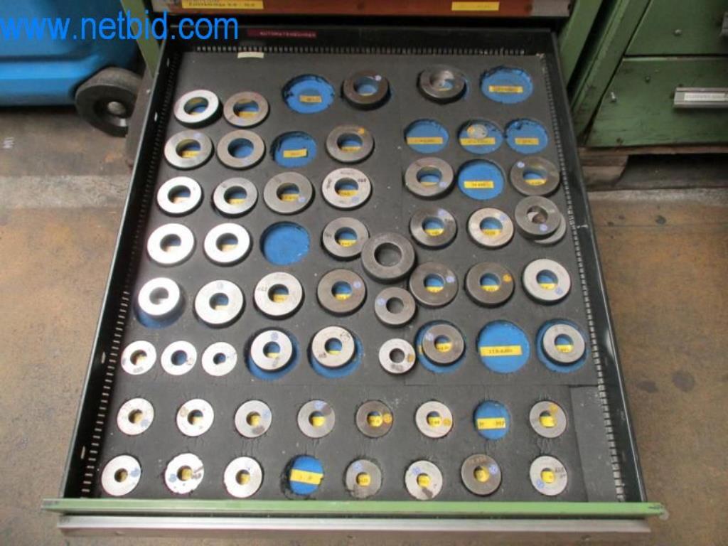 Maszyny do obróbki metalu (budowa maszyn i narzędzi) oraz wyposażenie fabryczne-10