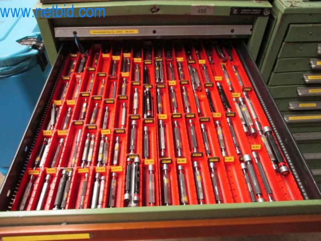 Maszyny do obróbki metalu (budowa maszyn i narzędzi) oraz wyposażenie fabryczne-3