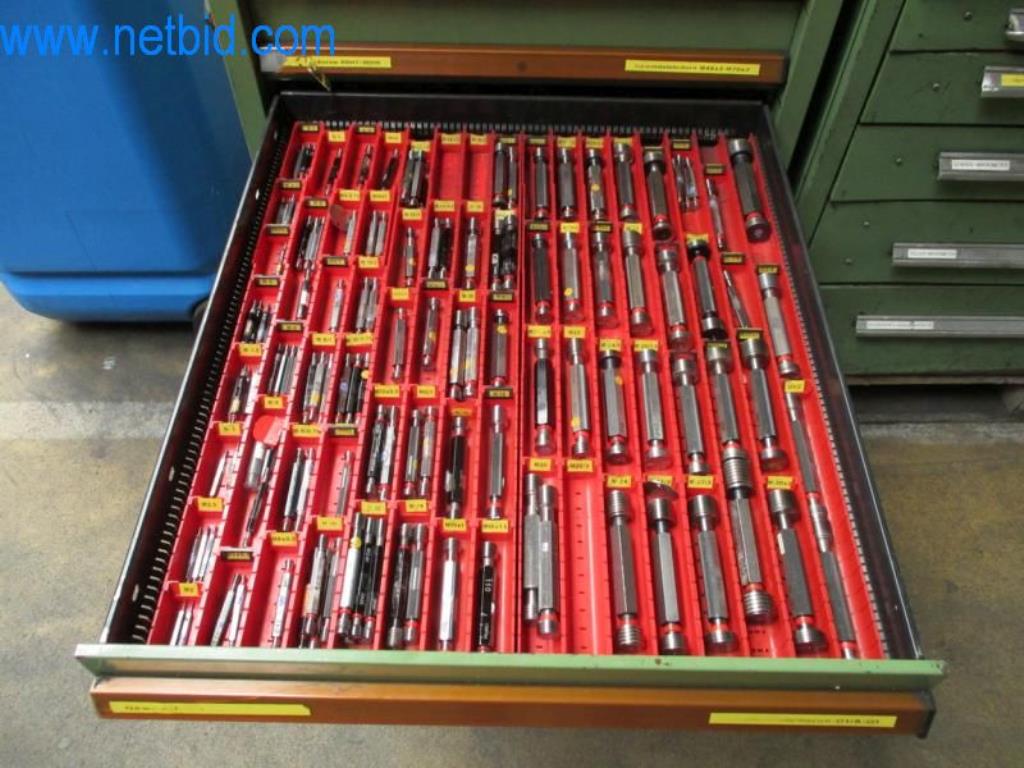 Maszyny do obróbki metalu (budowa maszyn i narzędzi) oraz wyposażenie fabryczne-5