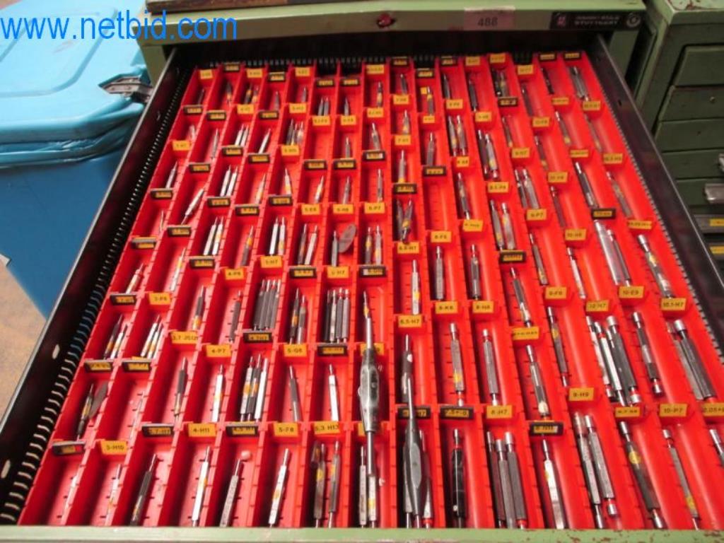 Maszyny do obróbki metalu (budowa maszyn i narzędzi) oraz wyposażenie fabryczne-7