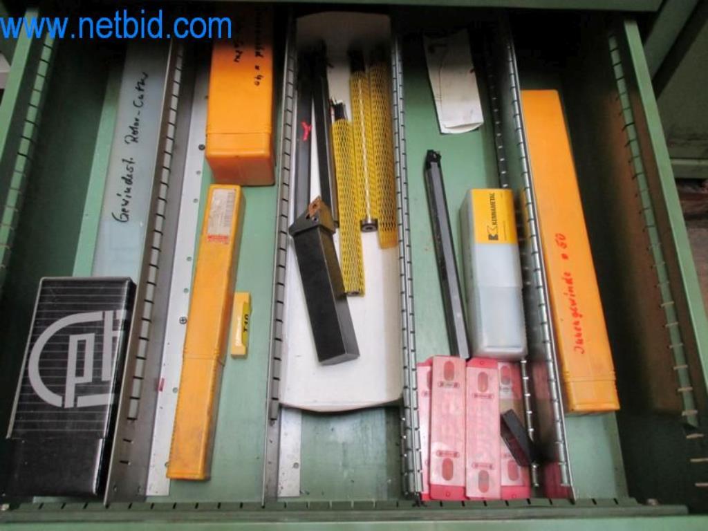 Maszyny do obróbki metalu (budowa maszyn i narzędzi) oraz wyposażenie fabryczne-9