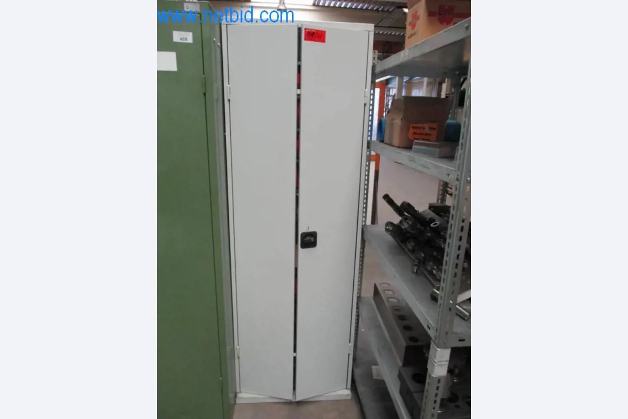 Metallbearbeitungsmaschinen (Maschinen- und Werkzeugbau) sowie Betriebsausstattung-1