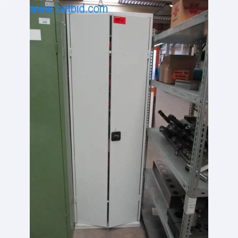 Metallbearbeitungsmaschinen (Maschinen- und Werkzeugbau) sowie Betriebsausstattung-1