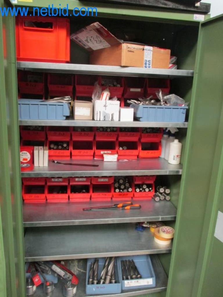 Metallbearbeitungsmaschinen (Maschinen- und Werkzeugbau) sowie Betriebsausstattung-2