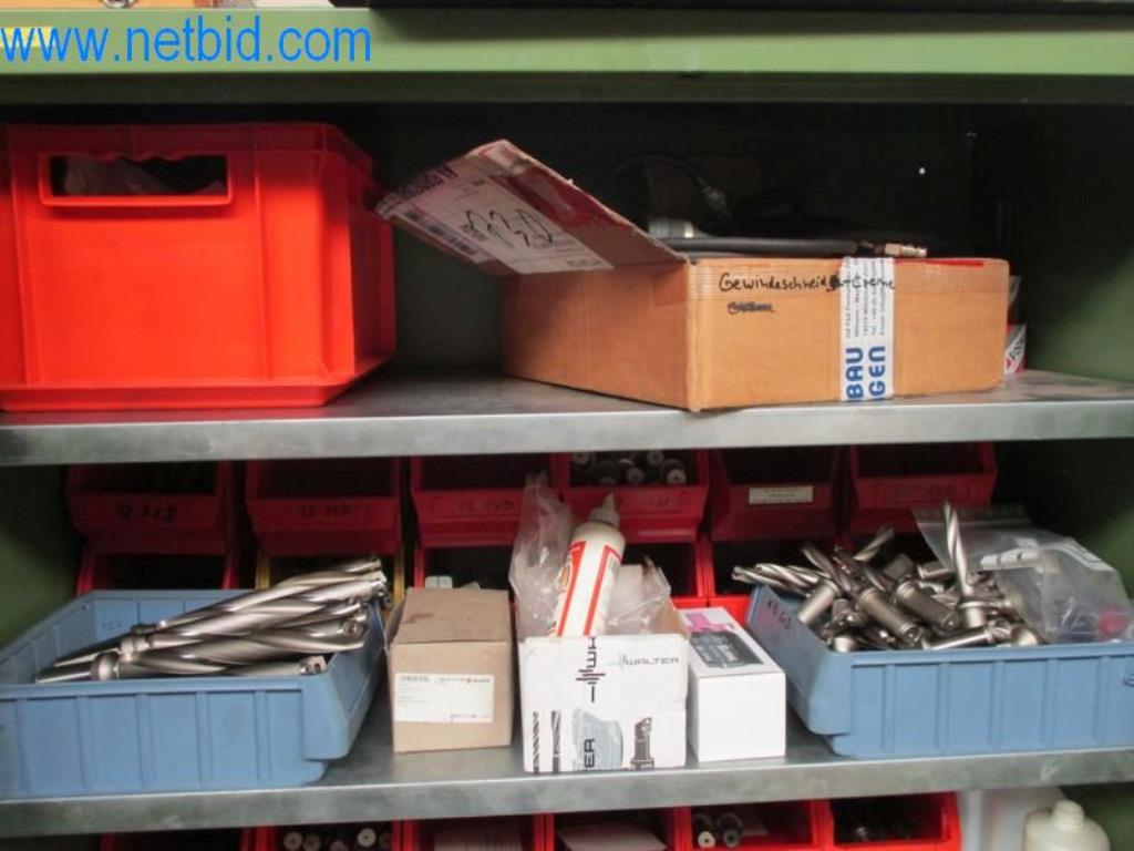 Metallbearbeitungsmaschinen (Maschinen- und Werkzeugbau) sowie Betriebsausstattung-4