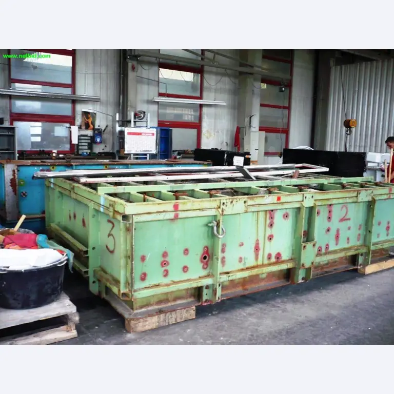 Maschinen aus dem Bereich der Fertigung, <br>Büro- und Geschäftsausstattung-1