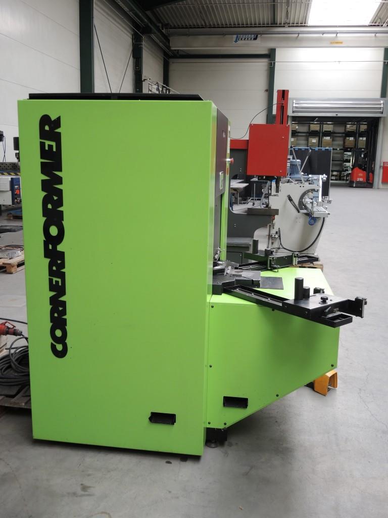 Chapas metálicas e máquinas para trabalhar metais<br><font size="2">Colaboração com Hilco Industrial Acquisitions bv</font><br><img src="/images/hil.png"><br>-4