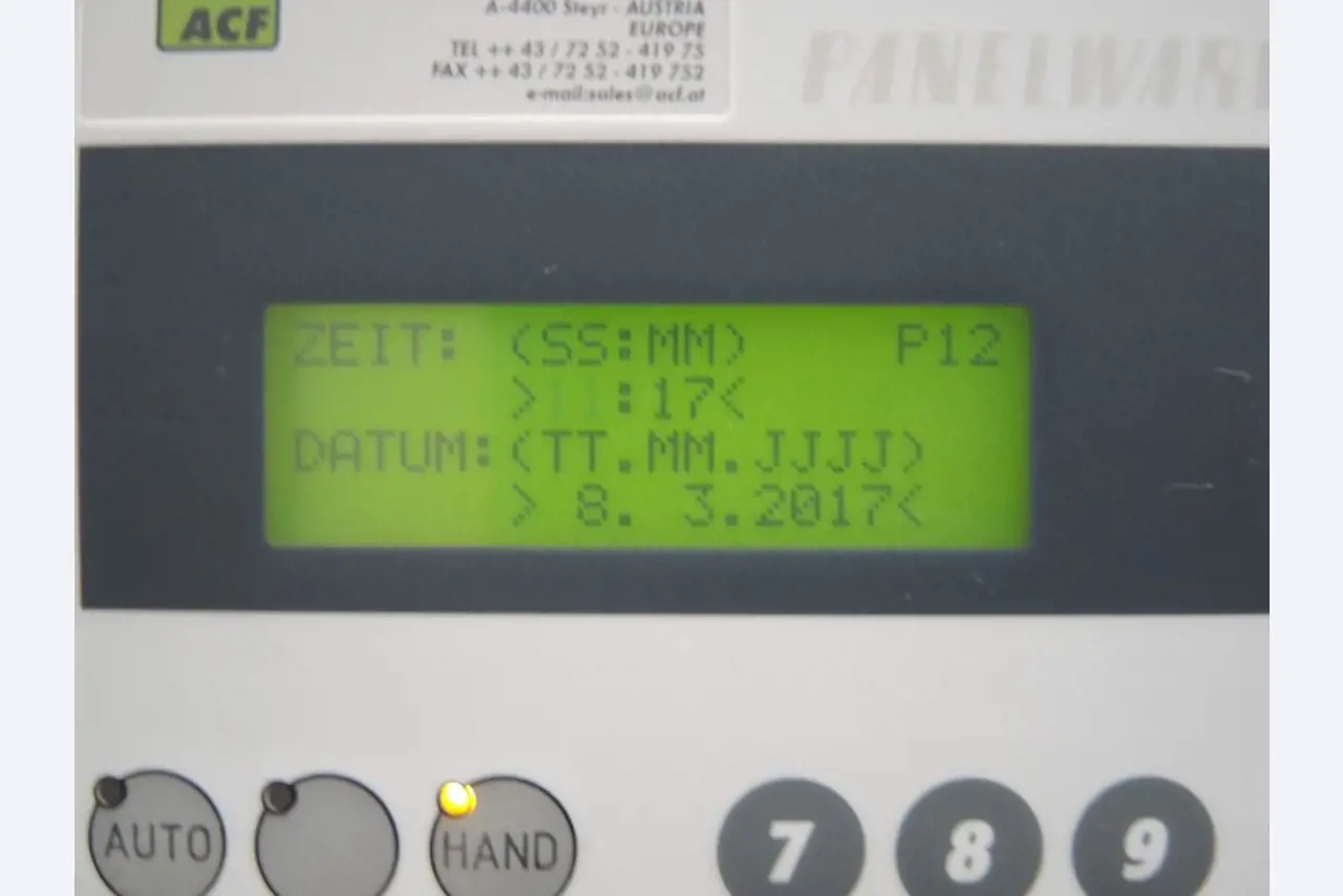 Chapas metálicas e máquinas para trabalhar metais<br><font size="2">Colaboração com Hilco Industrial Acquisitions bv</font><br><img src="/images/hil.png"><br>-7