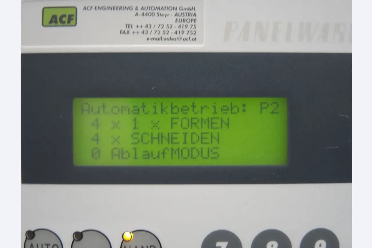 Chapas metálicas e máquinas para trabalhar metais<br><font size="2">Colaboração com Hilco Industrial Acquisitions bv</font><br><img src="/images/hil.png"><br>-8