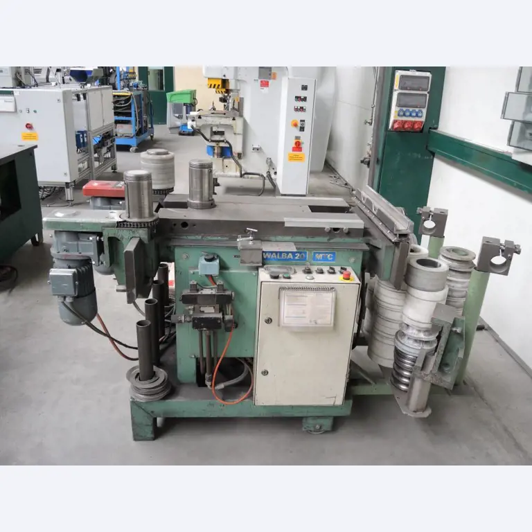 Chapas metálicas e máquinas para trabalhar metais<br><font size="2">Colaboração com Hilco Industrial Acquisitions bv</font><br><img src="/images/hil.png"><br>-2