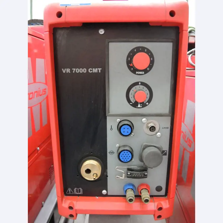 Chapas metálicas e máquinas para trabalhar metais<br><font size="2">Colaboração com Hilco Industrial Acquisitions bv</font><br><img src="/images/hil.png"><br>-14