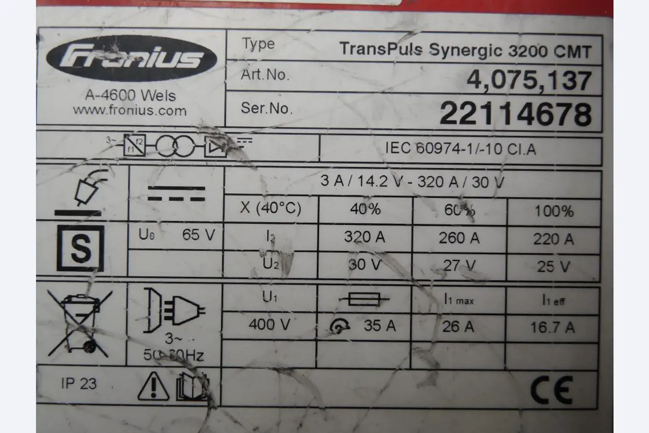 Chapas metálicas e máquinas para trabalhar metais<br><font size="2">Colaboração com Hilco Industrial Acquisitions bv</font><br><img src="/images/hil.png"><br>-9