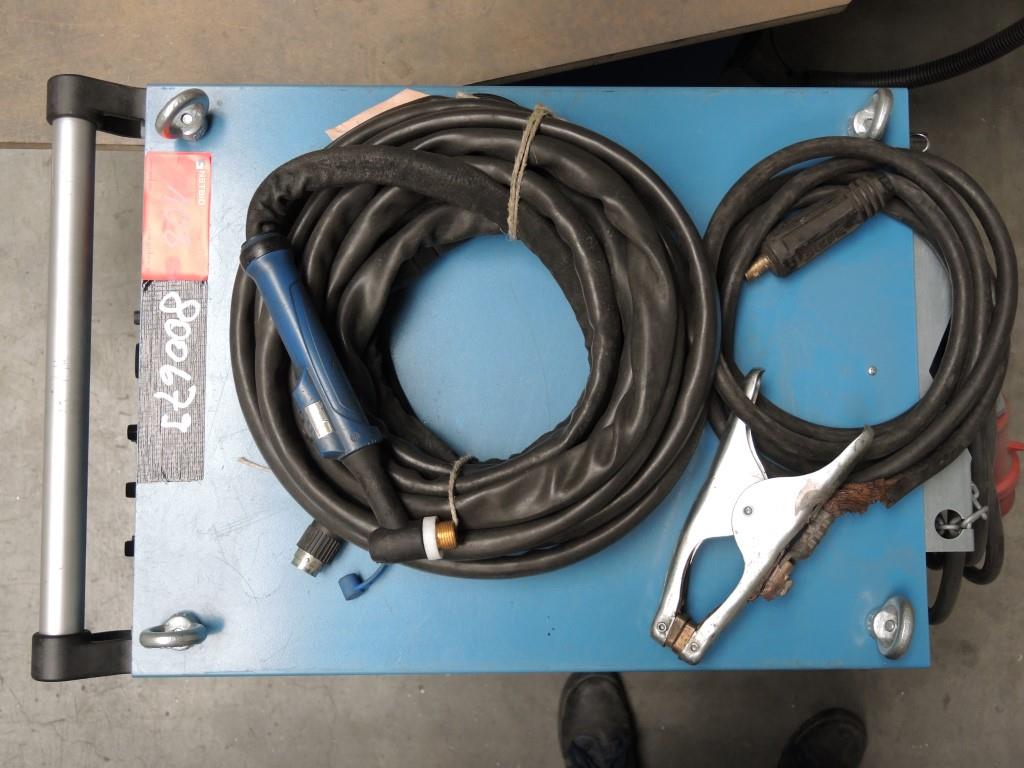 Chapas metálicas e máquinas para trabalhar metais<br><font size="2">Colaboração com Hilco Industrial Acquisitions bv</font><br><img src="/images/hil.png"><br>-18