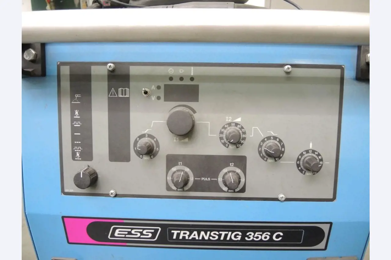 Chapas metálicas e máquinas para trabalhar metais<br><font size="2">Colaboração com Hilco Industrial Acquisitions bv</font><br><img src="/images/hil.png"><br>-3