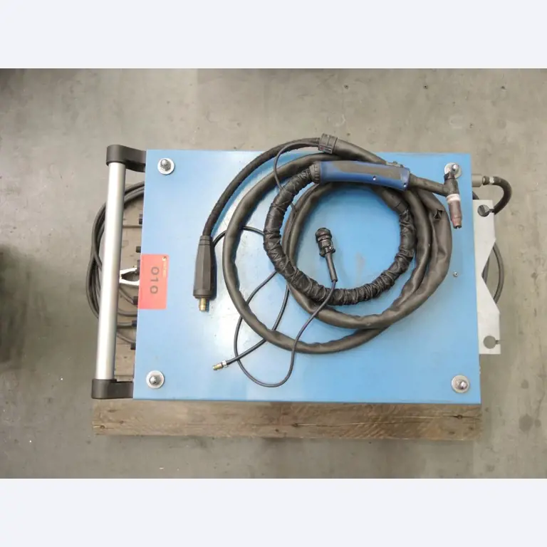 Chapas metálicas e máquinas para trabalhar metais<br><font size="2">Colaboração com Hilco Industrial Acquisitions bv</font><br><img src="/images/hil.png"><br>-5