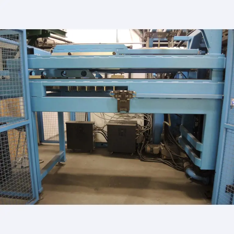 Injection Moulding/Storage Systems<br><font size="2">Collab. with Hilco Industrial Acquisitions<br></font><img src="/images/hil.png"><br>-12