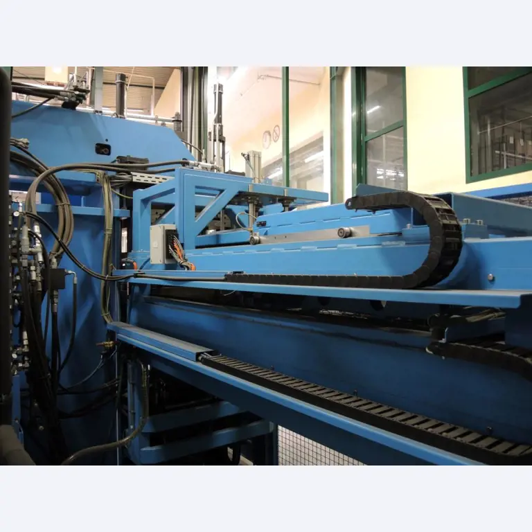Injection Moulding/Storage Systems<br><font size="2">Collab. with Hilco Industrial Acquisitions<br></font><img src="/images/hil.png"><br>-14