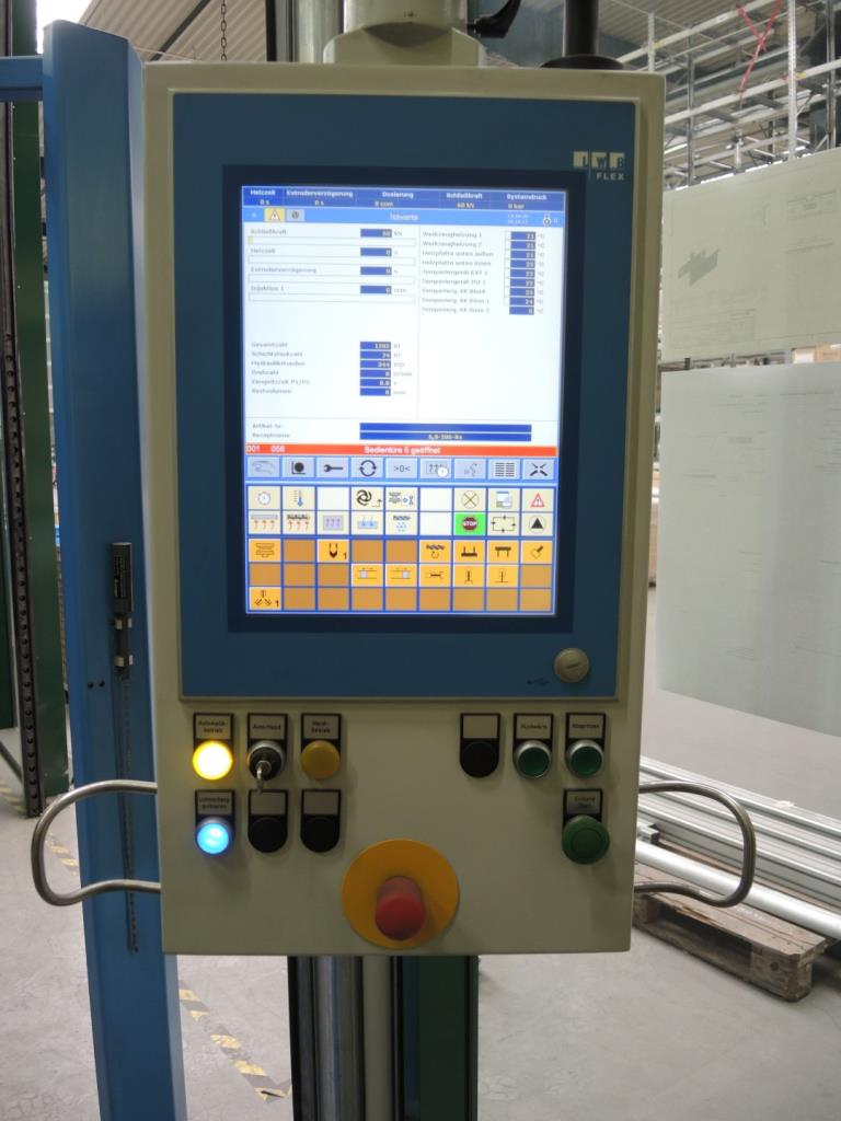 Injection Moulding/Storage Systems<br><font size="2">Collab. with Hilco Industrial Acquisitions<br></font><img src="/images/hil.png"><br>-19