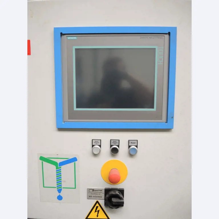 Chapas metálicas e máquinas para trabalhar metais<br><font size="2">Colaboração com Hilco Industrial Acquisitions bv</font><br><img src="/images/hil.png"><br>-11