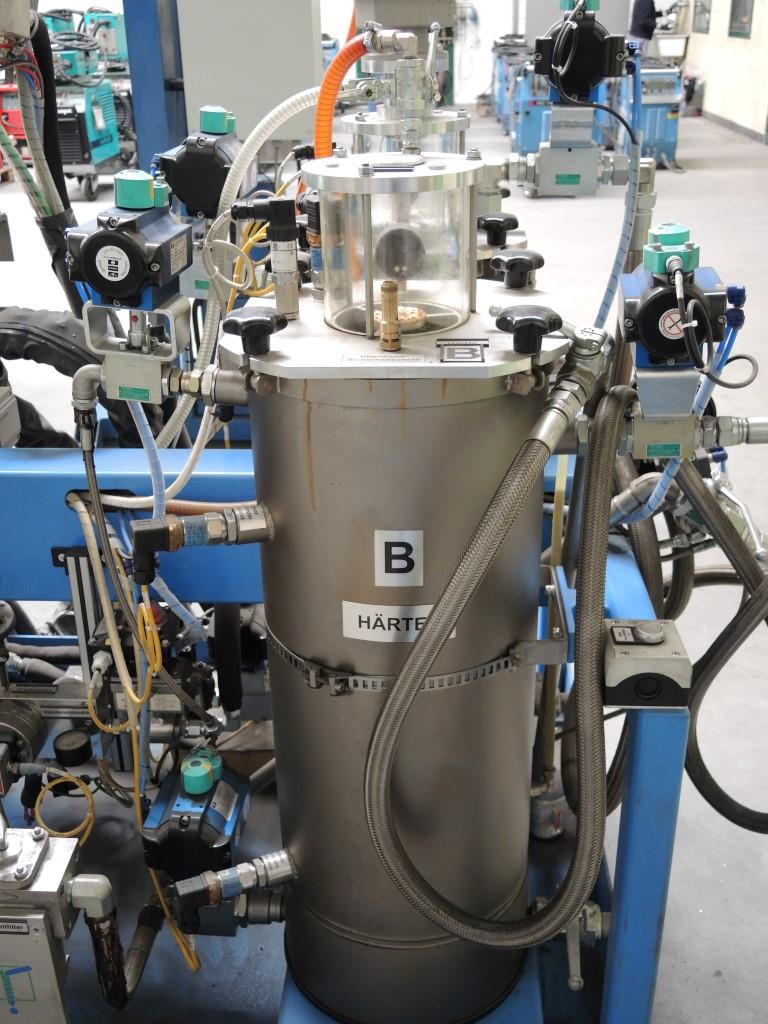 Chapas metálicas e máquinas para trabalhar metais<br><font size="2">Colaboração com Hilco Industrial Acquisitions bv</font><br><img src="/images/hil.png"><br>-2