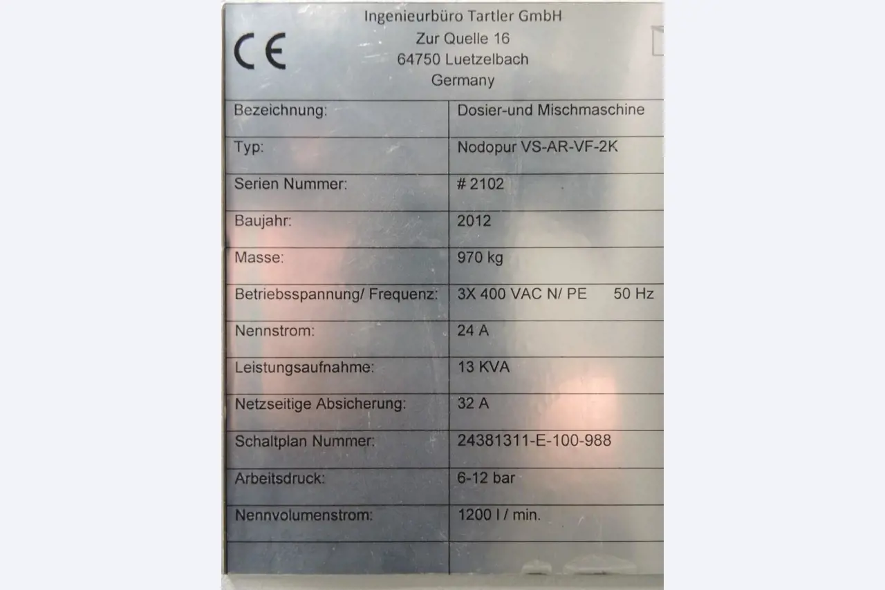 Chapas metálicas e máquinas para trabalhar metais<br><font size="2">Colaboração com Hilco Industrial Acquisitions bv</font><br><img src="/images/hil.png"><br>-5