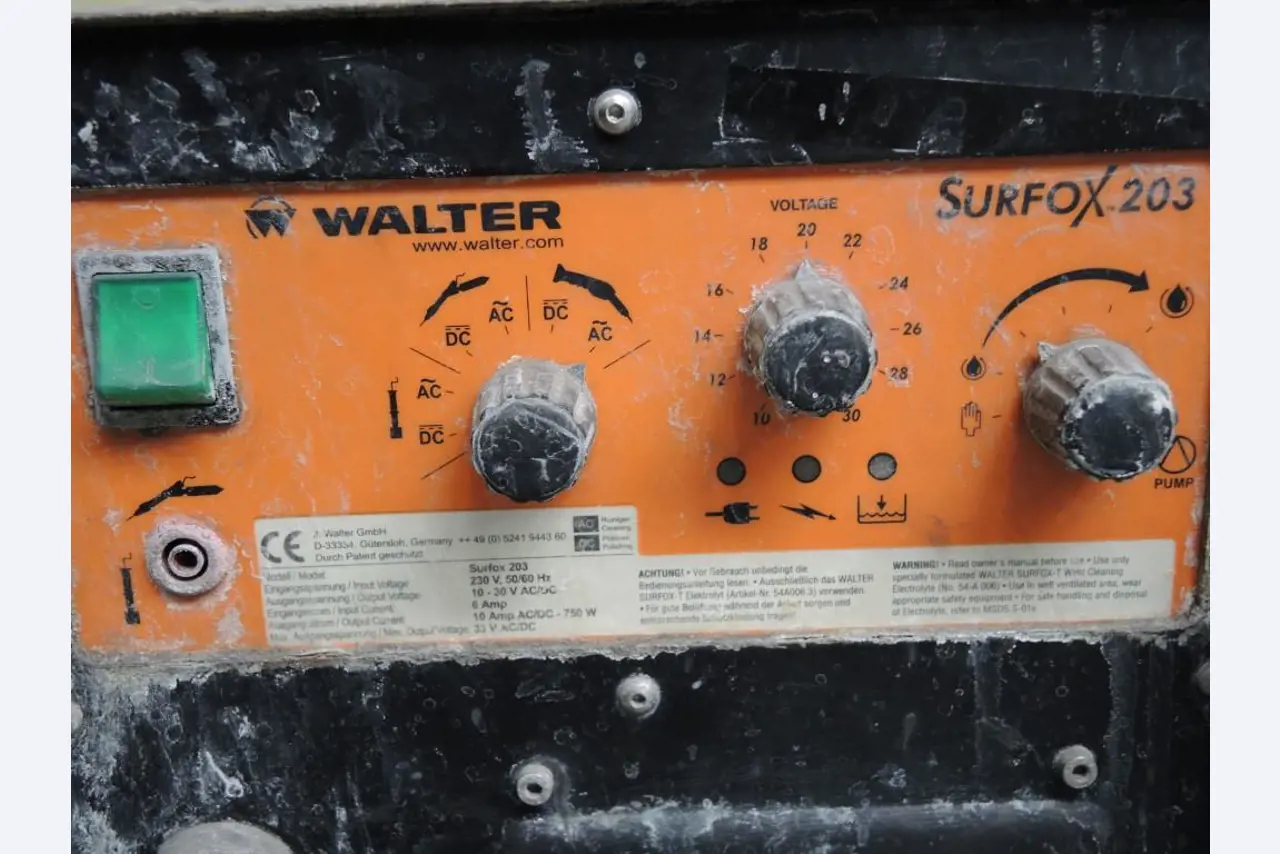 Chapas metálicas e máquinas para trabalhar metais<br><font size="2">Colaboração com Hilco Industrial Acquisitions bv</font><br><img src="/images/hil.png"><br>-5