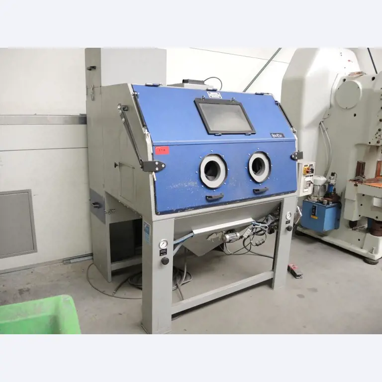 Chapas metálicas e máquinas para trabalhar metais<br><font size="2">Colaboração com Hilco Industrial Acquisitions bv</font><br><img src="/images/hil.png"><br>-1