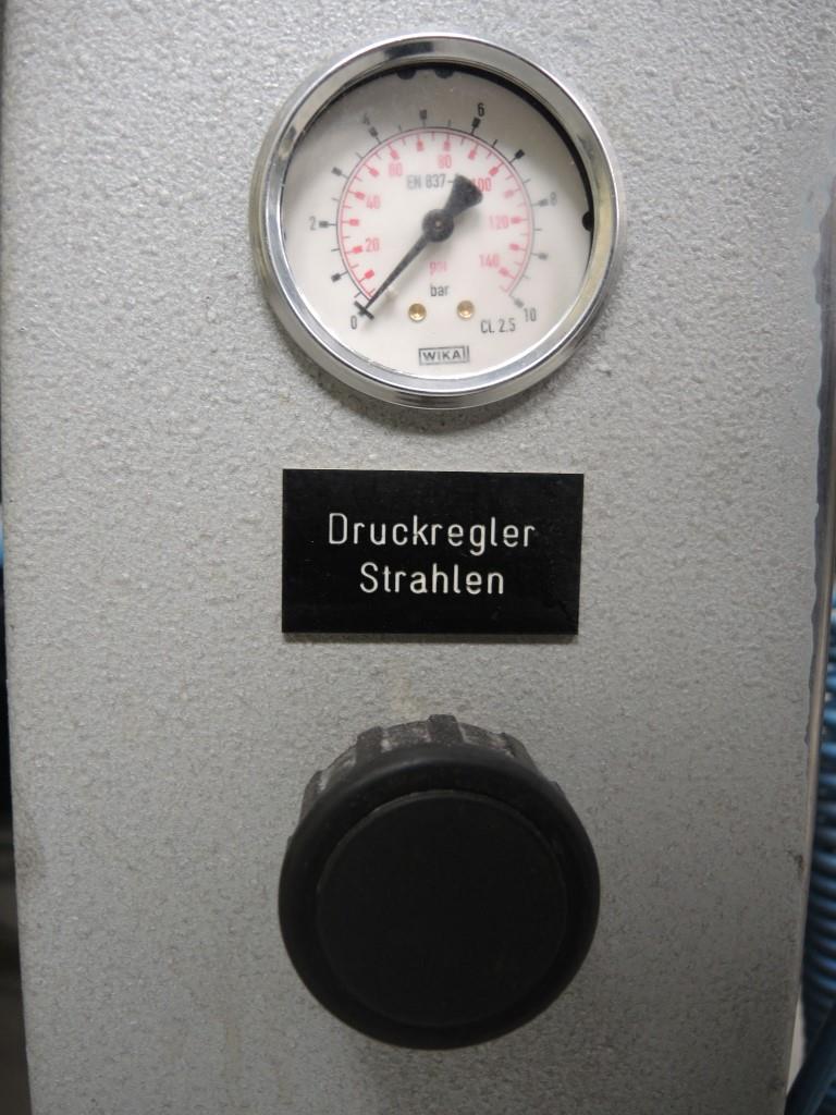 Chapas metálicas e máquinas para trabalhar metais<br><font size="2">Colaboração com Hilco Industrial Acquisitions bv</font><br><img src="/images/hil.png"><br>-6