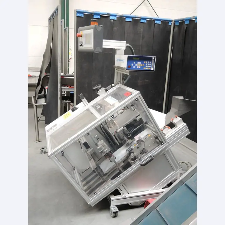 Chapas metálicas e máquinas para trabalhar metais<br><font size="2">Colaboração com Hilco Industrial Acquisitions bv</font><br><img src="/images/hil.png"><br>-3