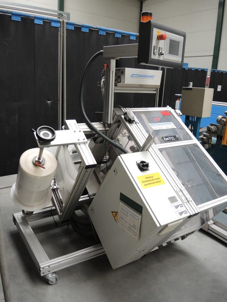 Chapas metálicas e máquinas para trabalhar metais<br><font size="2">Colaboração com Hilco Industrial Acquisitions bv</font><br><img src="/images/hil.png"><br>-4