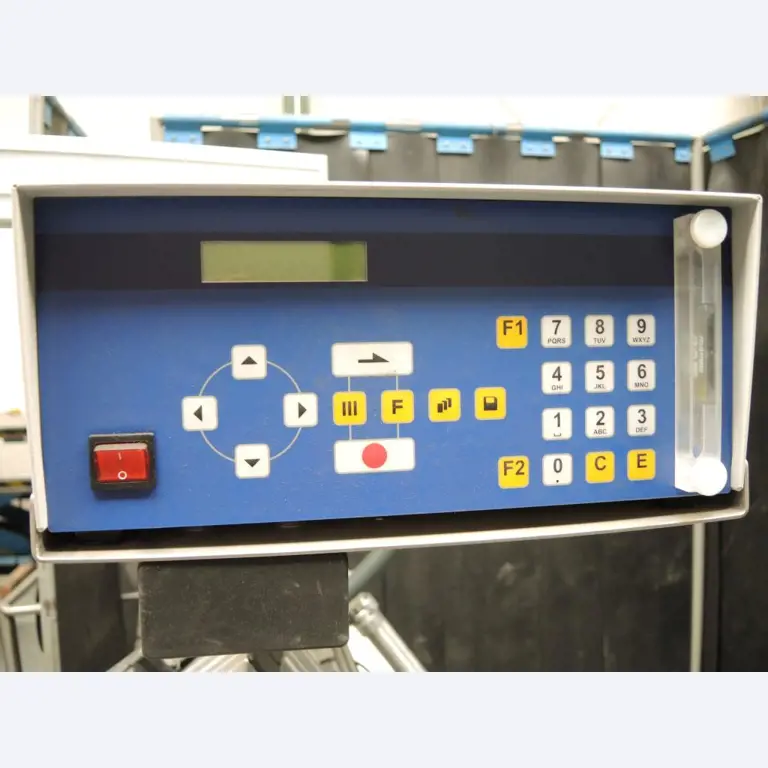 Chapas metálicas e máquinas para trabalhar metais<br><font size="2">Colaboração com Hilco Industrial Acquisitions bv</font><br><img src="/images/hil.png"><br>-6