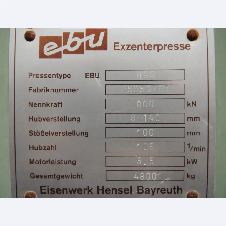 Chapas metálicas e máquinas para trabalhar metais<br><font size="2">Colaboração com Hilco Industrial Acquisitions bv</font><br><img src="/images/hil.png"><br>-6