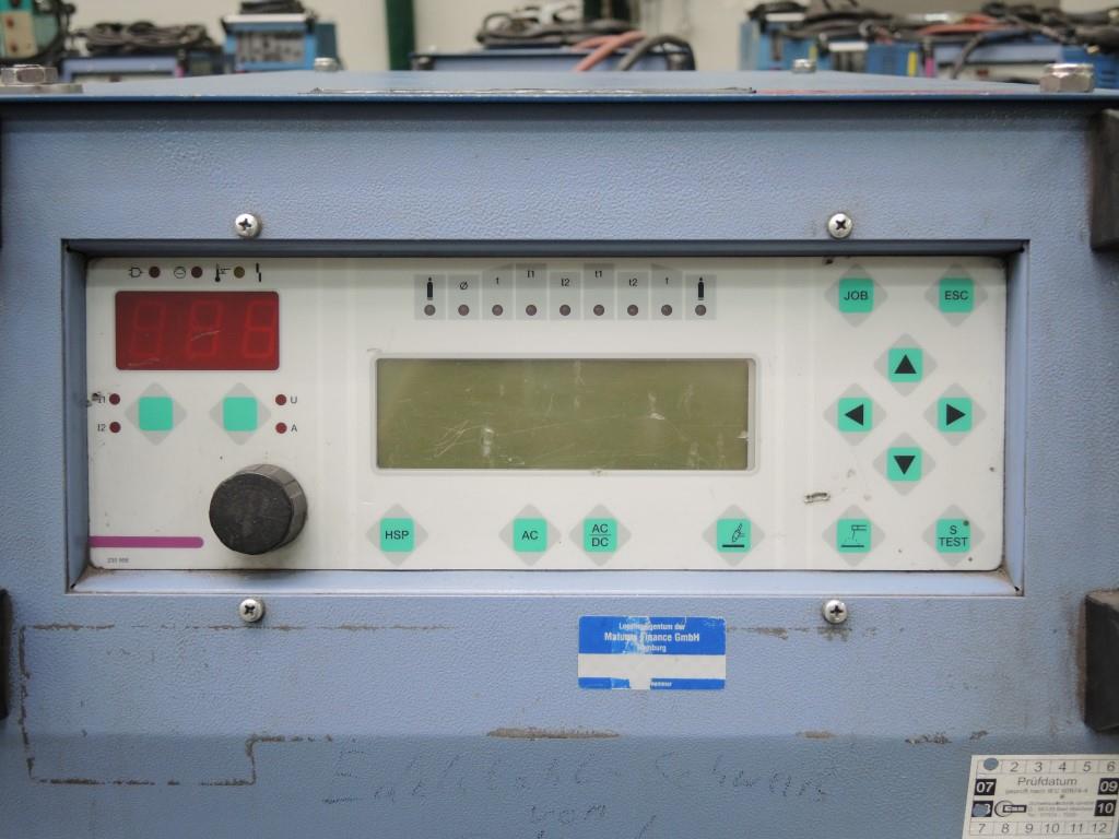 Chapas metálicas e máquinas para trabalhar metais<br><font size="2">Colaboração com Hilco Industrial Acquisitions bv</font><br><img src="/images/hil.png"><br>-3