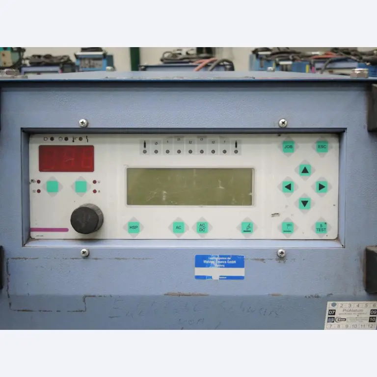 Chapas metálicas e máquinas para trabalhar metais<br><font size="2">Colaboração com Hilco Industrial Acquisitions bv</font><br><img src="/images/hil.png"><br>-3