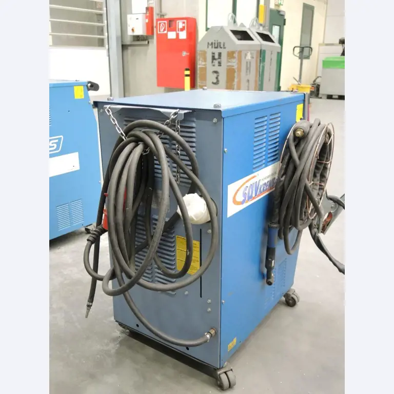 Chapas metálicas e máquinas para trabalhar metais<br><font size="2">Colaboração com Hilco Industrial Acquisitions bv</font><br><img src="/images/hil.png"><br>-4