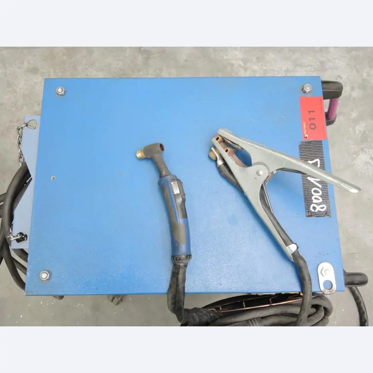 Chapas metálicas e máquinas para trabalhar metais<br><font size="2">Colaboração com Hilco Industrial Acquisitions bv</font><br><img src="/images/hil.png"><br>-5